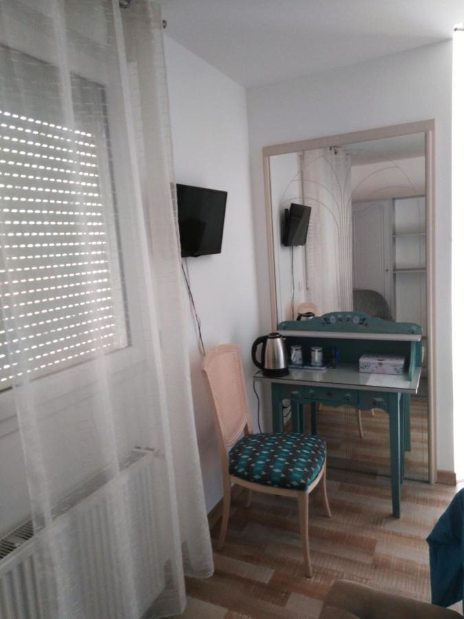 Chambre D'Hotes Du Bois Joli Mesnard-la-Barotière Eksteriør bilde